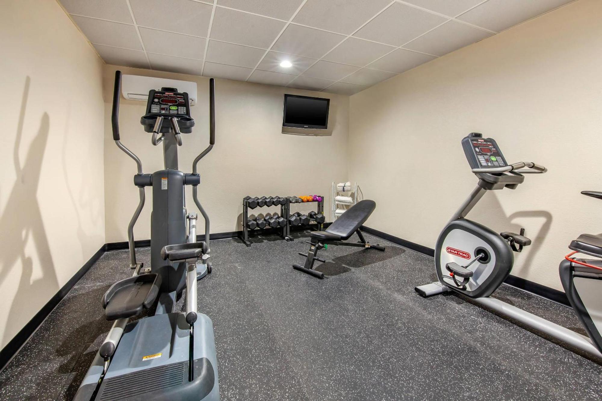 Quality Inn New London Экстерьер фото