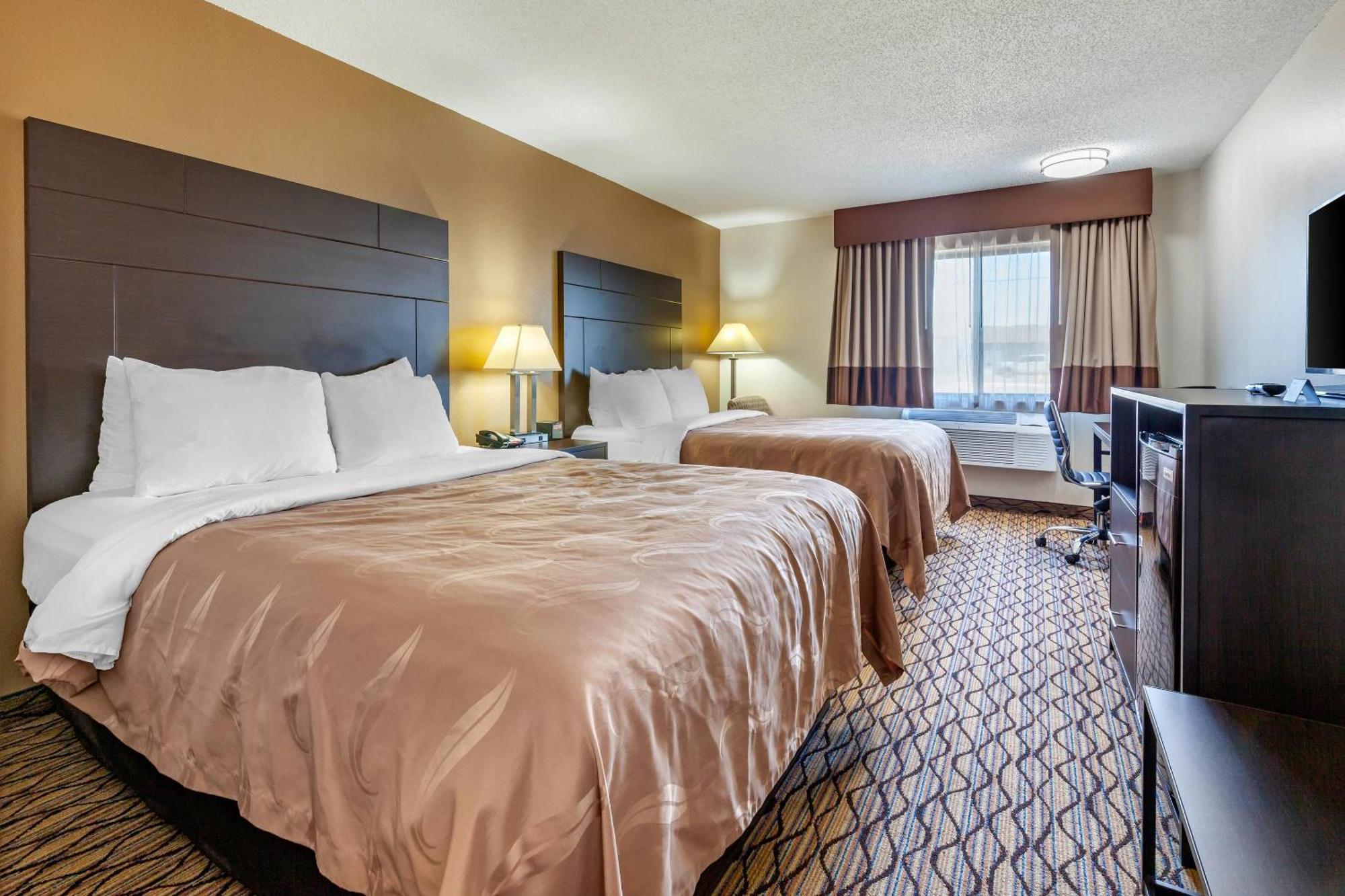 Quality Inn New London Экстерьер фото